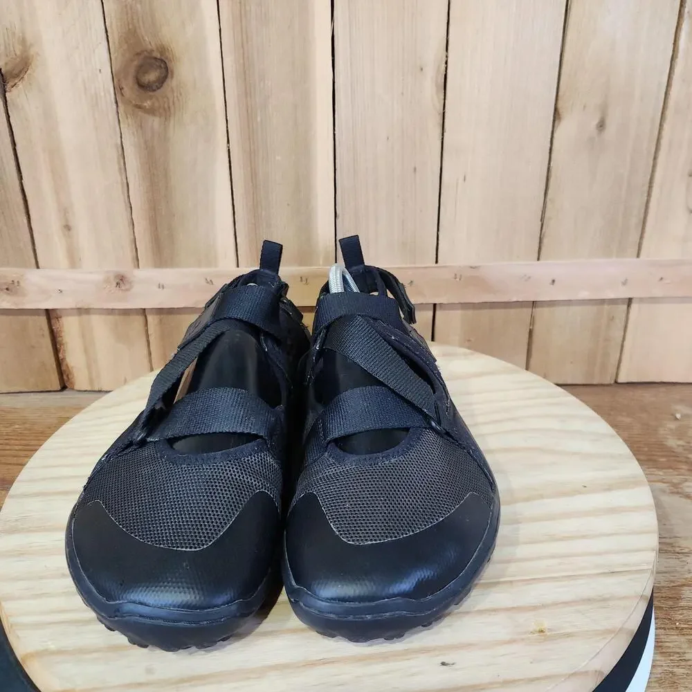 Vivo barefoot brand vivobarefoot